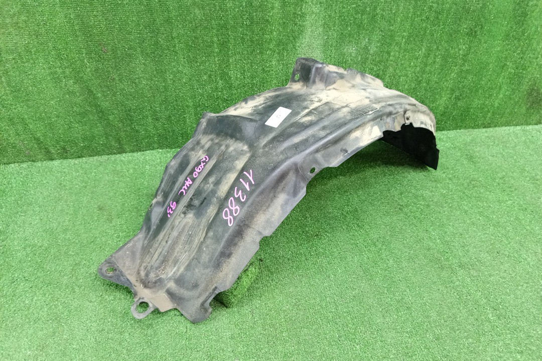 Защита под крыло правая передняя TOYOTA MARK II GX90 53875-22080 1 ракурс