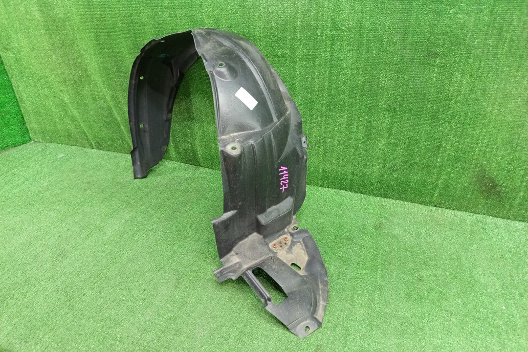 Защита под крыло левая передняя TOYOTA AXIO, COROLLA FIELDER, COROLLA  AXIO, FIELDER NZE141, NZE144, ZRE142, ZRE144, ZRE144G, ZRE142G, NZE144G, NZE141G 53876-12420 1 ракурс