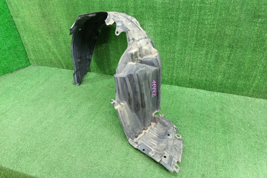 Защита под крыло левая передняя TOYOTA PROBOX NCP51V, NCP58G, NCP55V, NCP50V, NCP59G, NLP51 53876-52070 1 ракурс