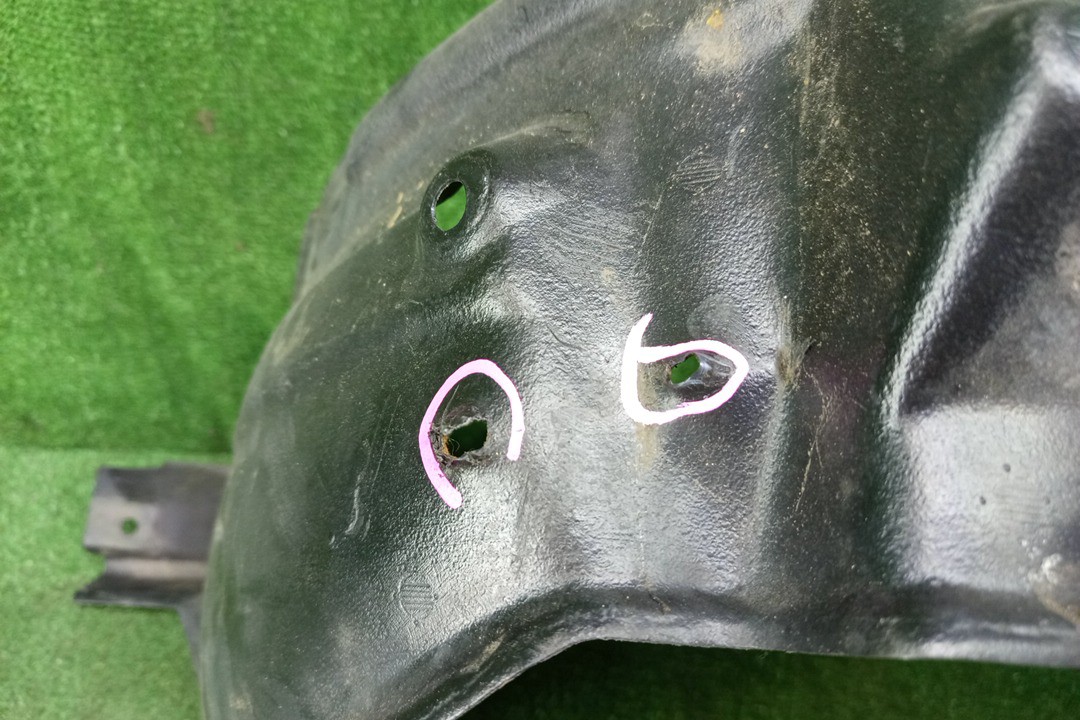 Защита под крыло левая передняя TOYOTA ARISTO JZS160 53876-30110 3 ракурс