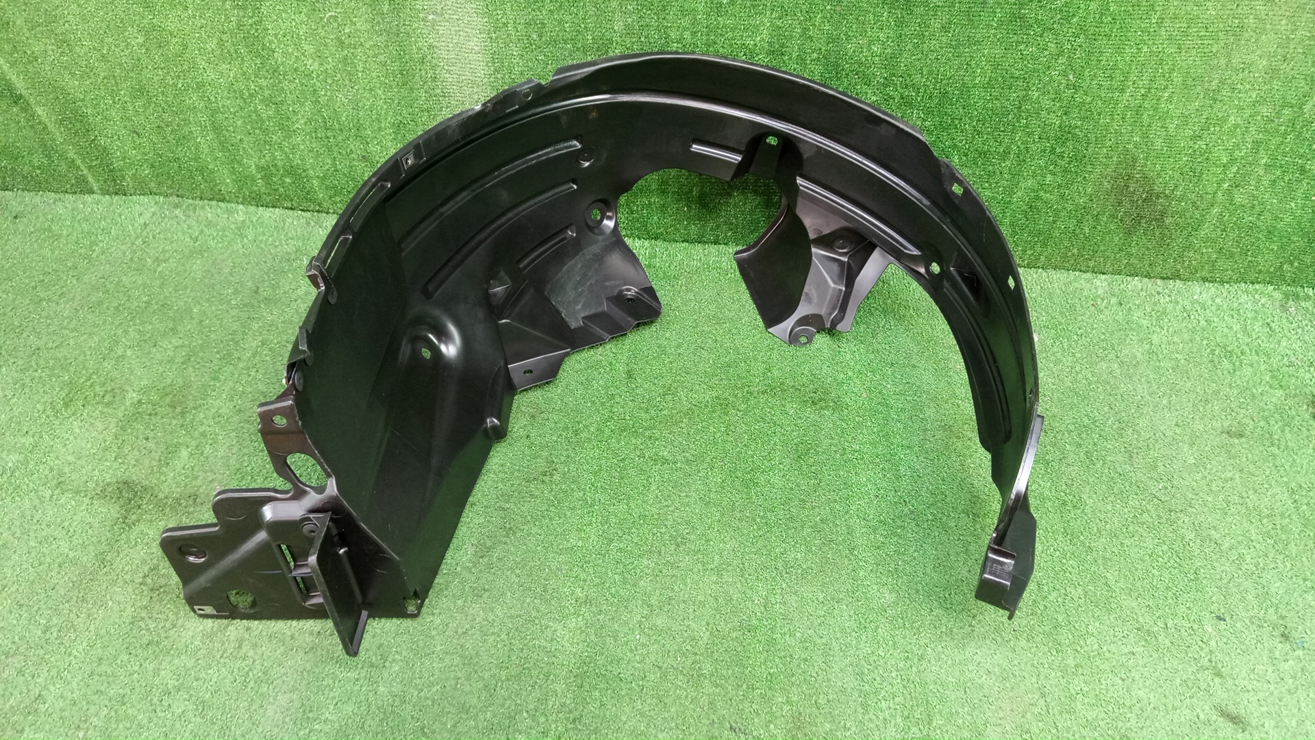 Защита под крыло левая передняя HONDA CR-V RW2 74150-TDK-J00 2 ракурс
