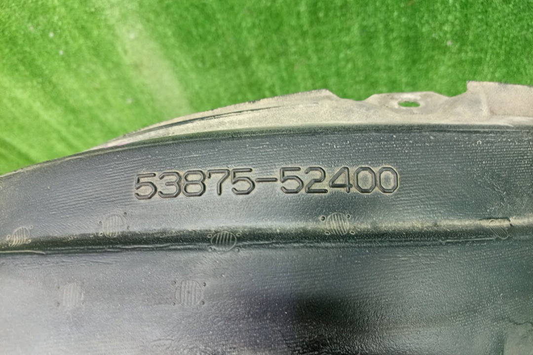 Защита под крыло правая передняя TOYOTA PROBOX, SUCCEED NSP160V, NCP160V, NCP165V, NHP160V 53875-52400 2 ракурс