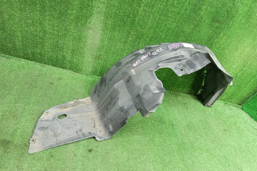 Защита под крыло правая передняя NISSAN CUBE Z10 63842-24010 1 ракурс