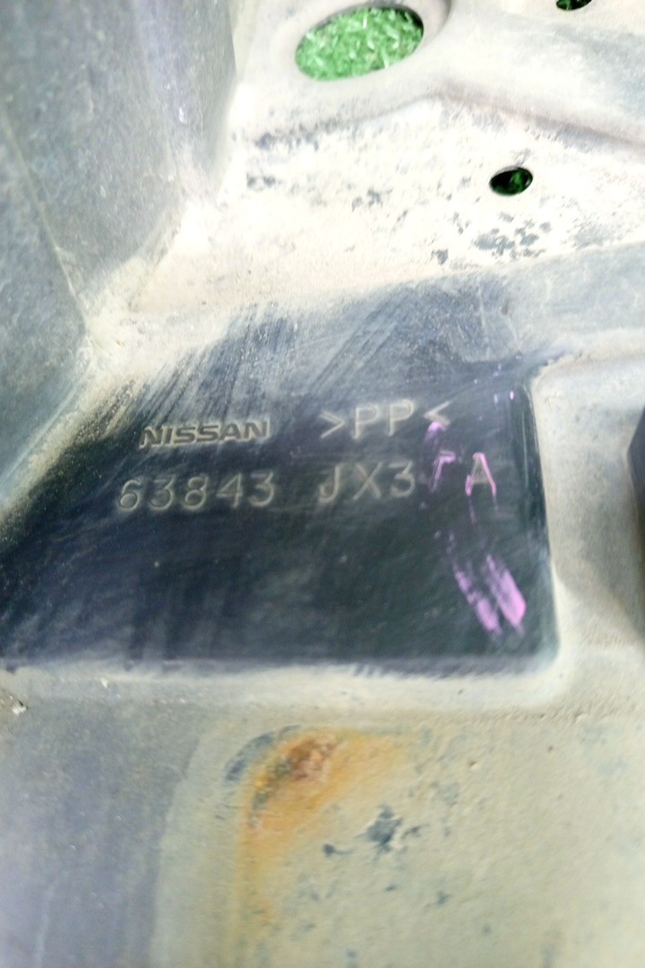Защита под крыло левая передняя NISSAN DELICA D:3, NV200 BM20, M20 63843-JX3 2 ракурс