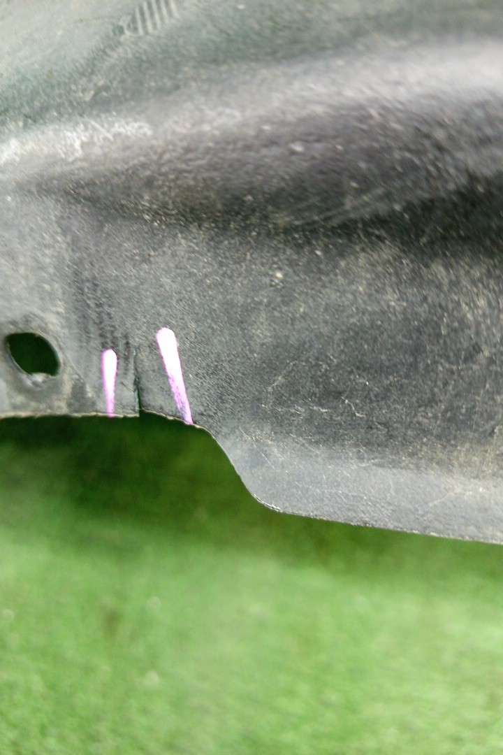 Защита под крыло правая передняя TOYOTA CRESTA GX90 53875-22080 2 ракурс