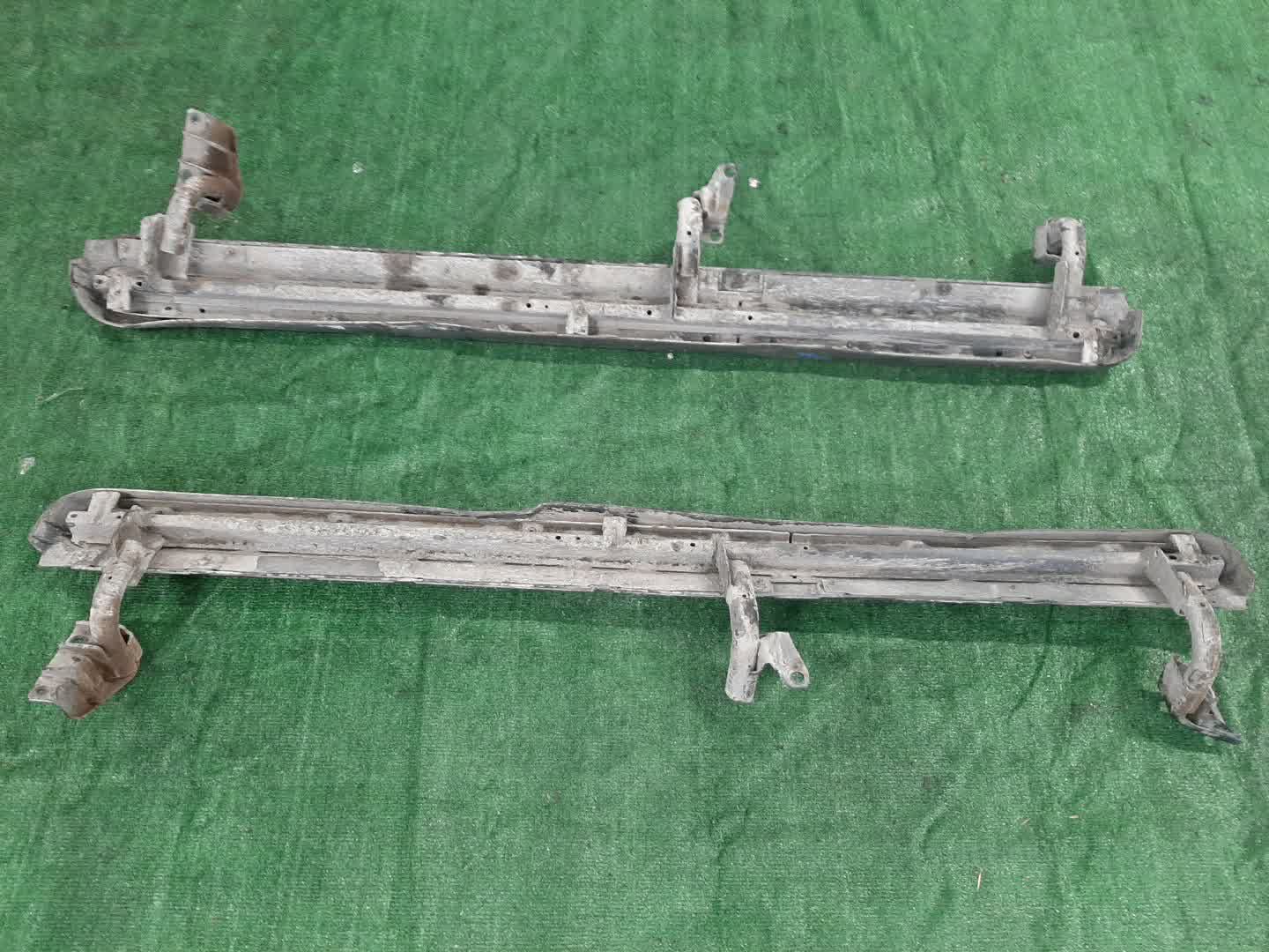 Подножка NISSAN TERRANO PR50, LR50, TR50, RR50 3 ракурс