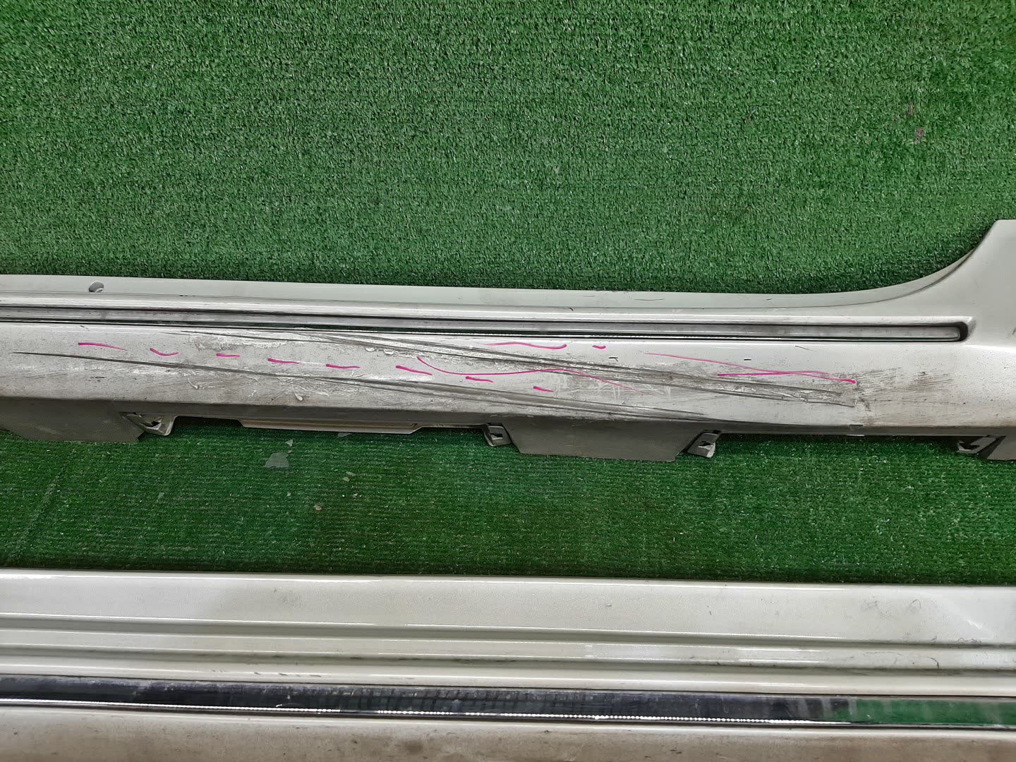 Порог левый TOYOTA CAMRY AVV50 1803 2 ракурс