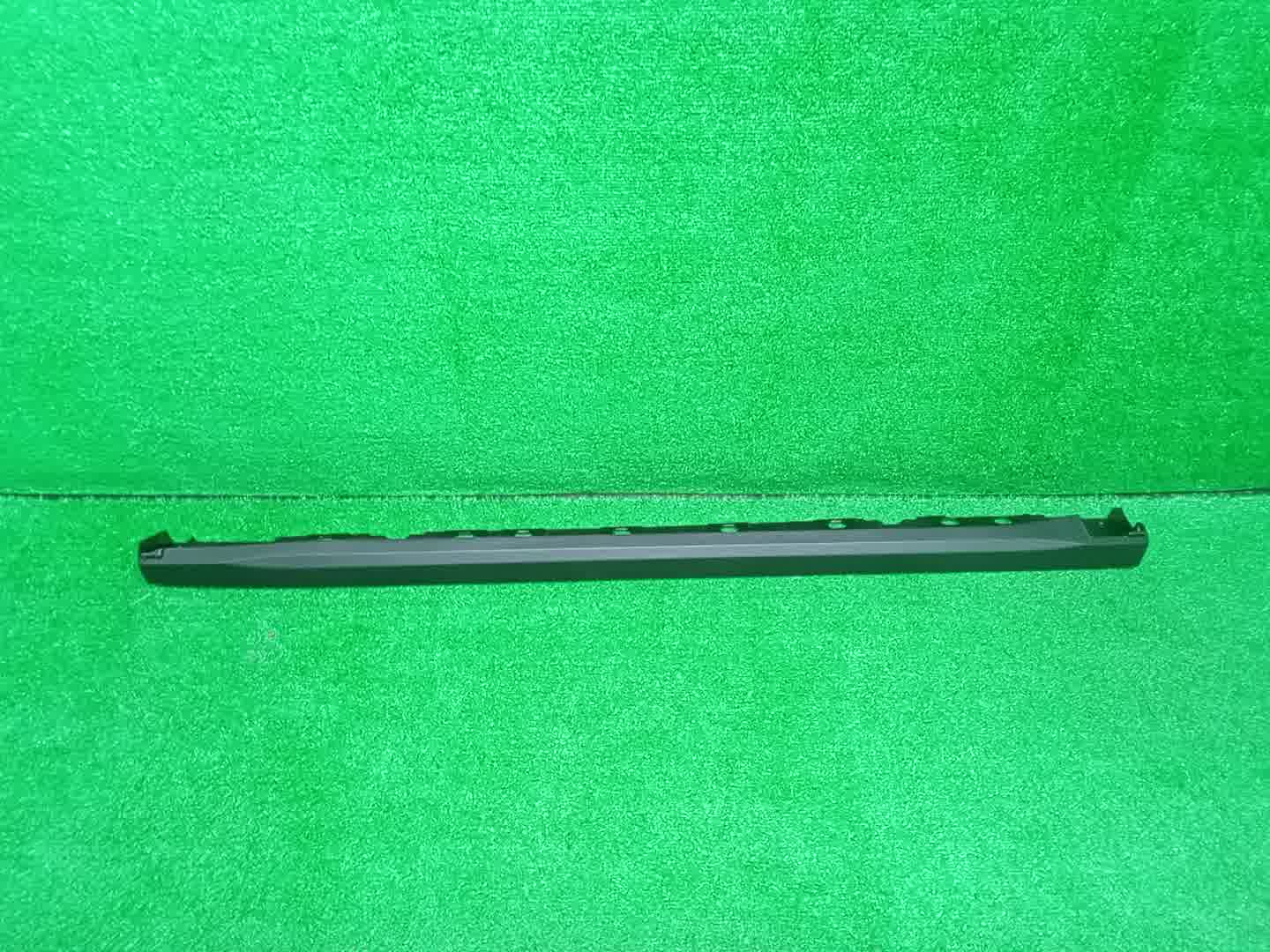 Накладка на порог правая TOYOTA RAIZE A202A 76901-B1010 1 ракурс
