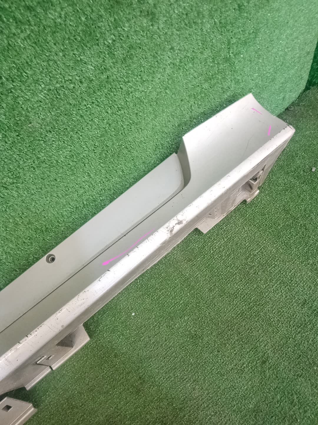 Порог правый TOYOTA PRIUS ZVW50, ZVW51, ZVW55 2145 2 ракурс