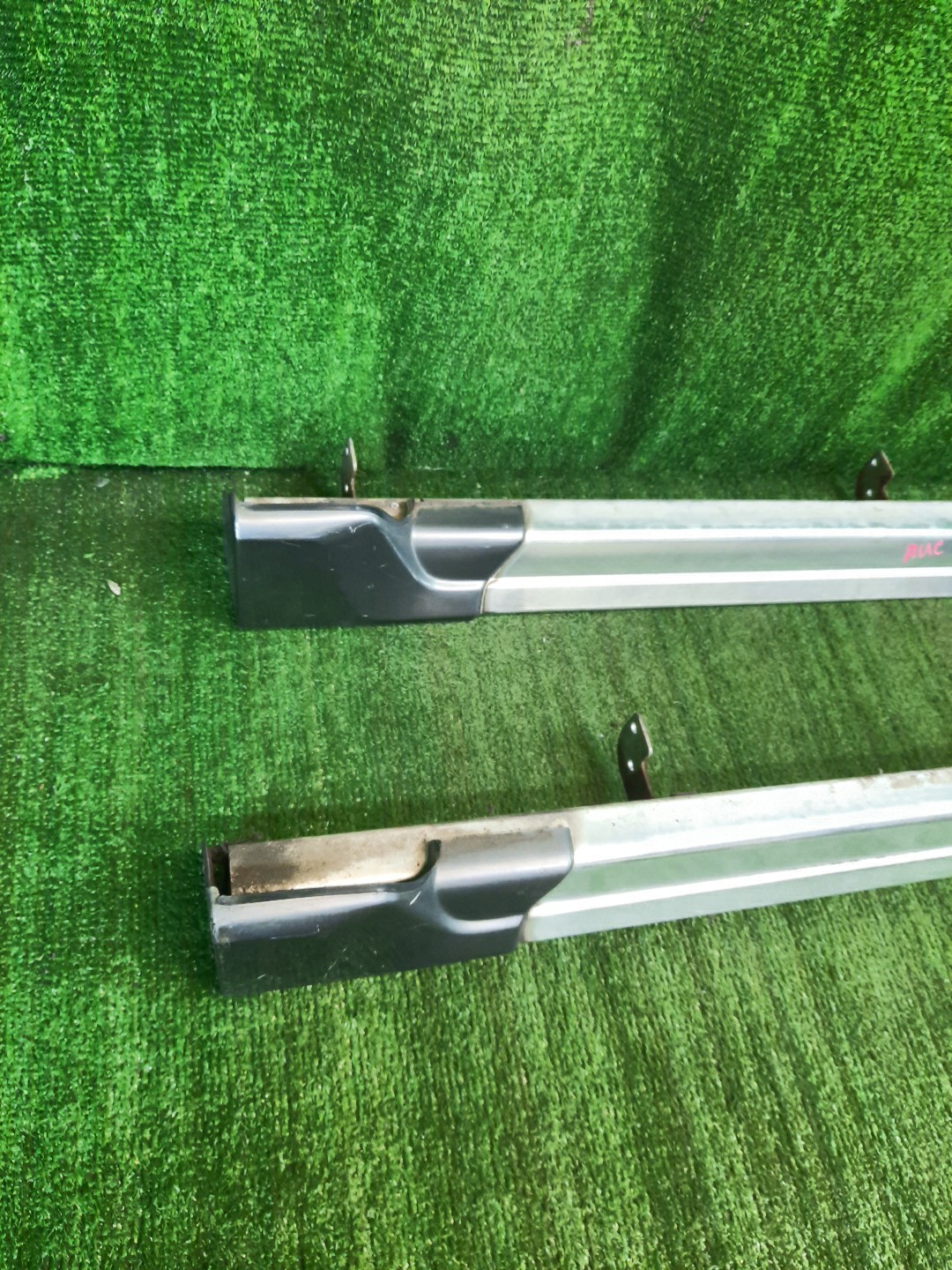 Подножка левая HONDA STEPWGN RF1 2784 2 ракурс