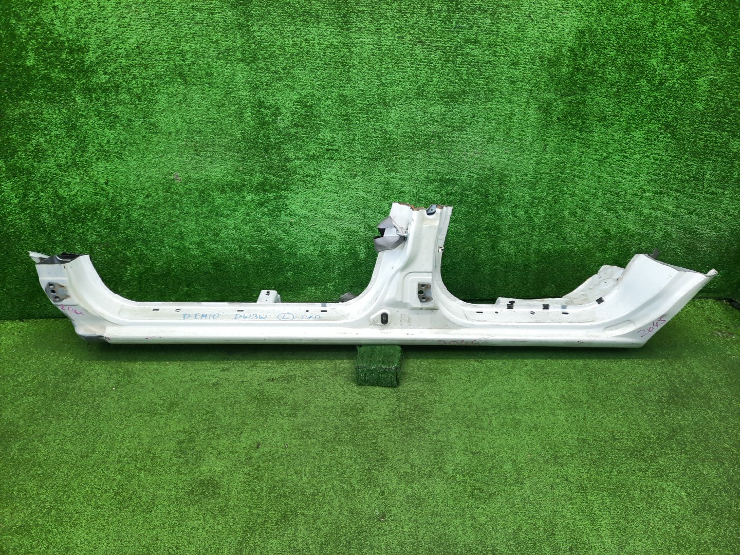 Порог левый MAZDA DEMIO DW3W, DW5W 2945 1 ракурс