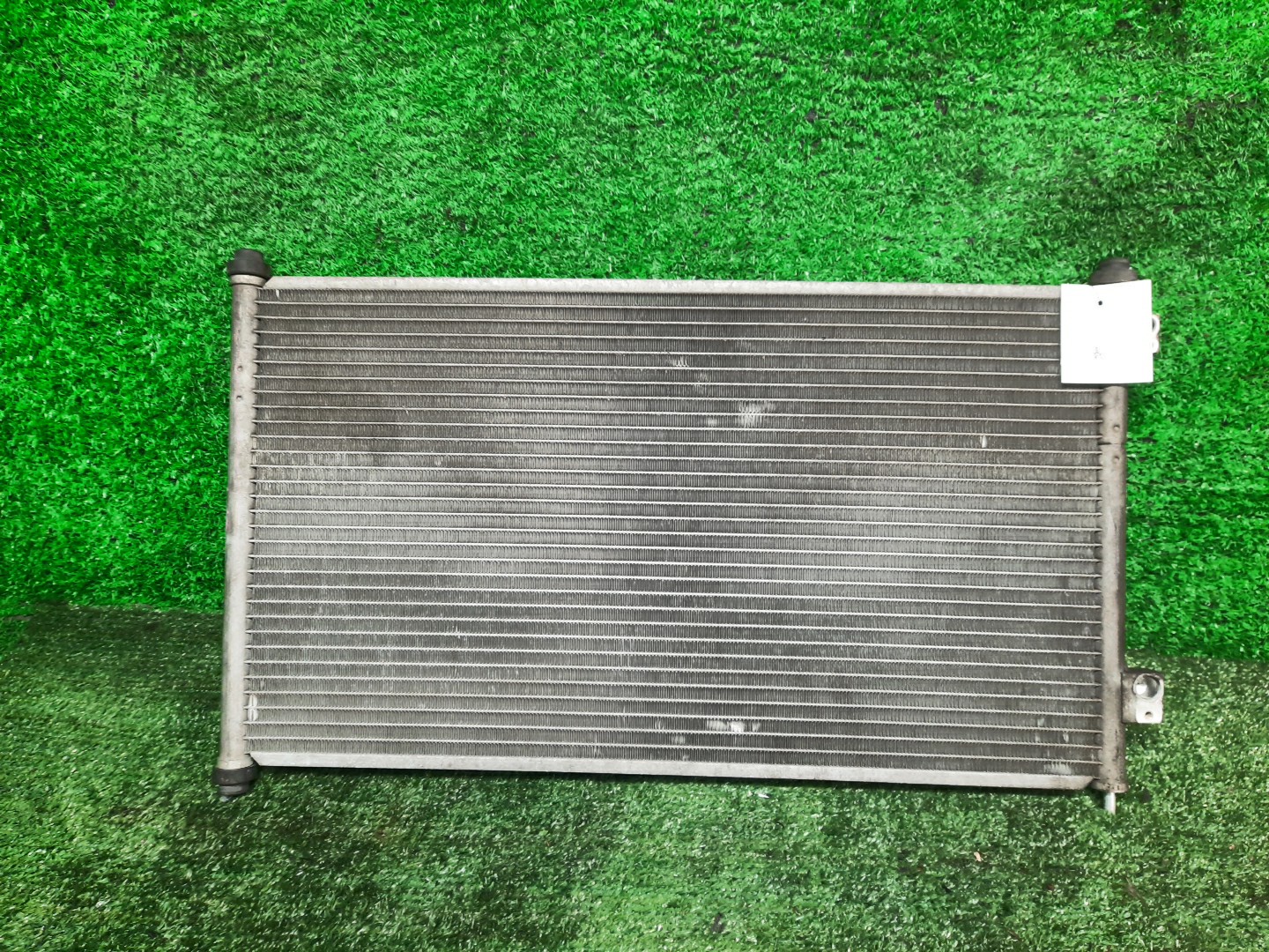 Радиатор кондиционера HONDA CIVIC EU3, EU1, EU4, EU2 D17A, D15B 0104 1 ракурс