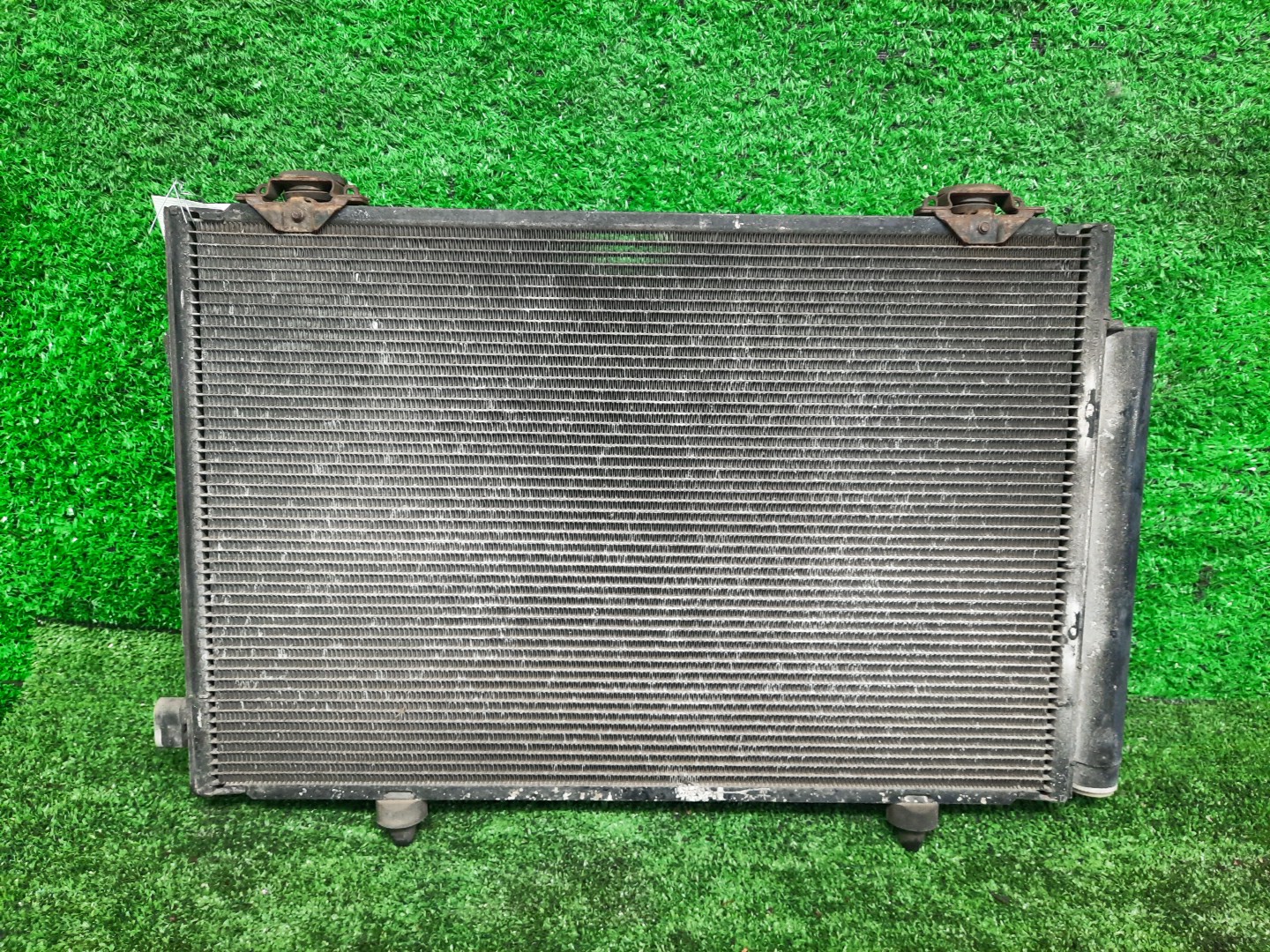 Радиатор кондиционера TOYOTA PROBOX, SUCCEED NCP51V, NCP58G, NCP55V, NCP50V, NCP59G, NLP51 1NZ-FE 0139 2 ракурс