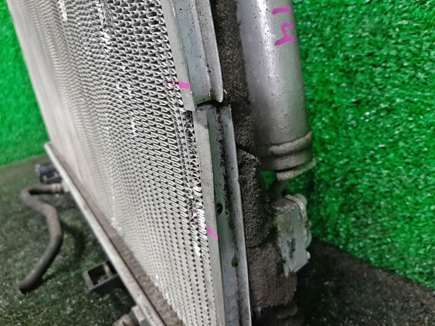 Радиатор основной NISSAN FUGA Y50 VQ25DE 2914 2 ракурс