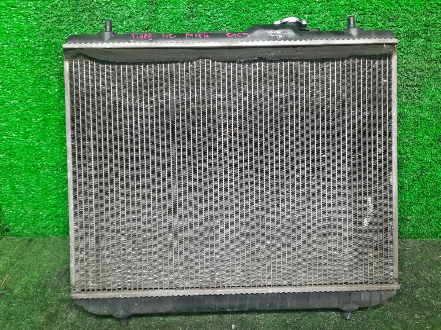 Радиатор основной TOYOTA TERIOS, CAMI J100G, J102G, J100E, J102E, J122E HC-EJ 2967 2 ракурс