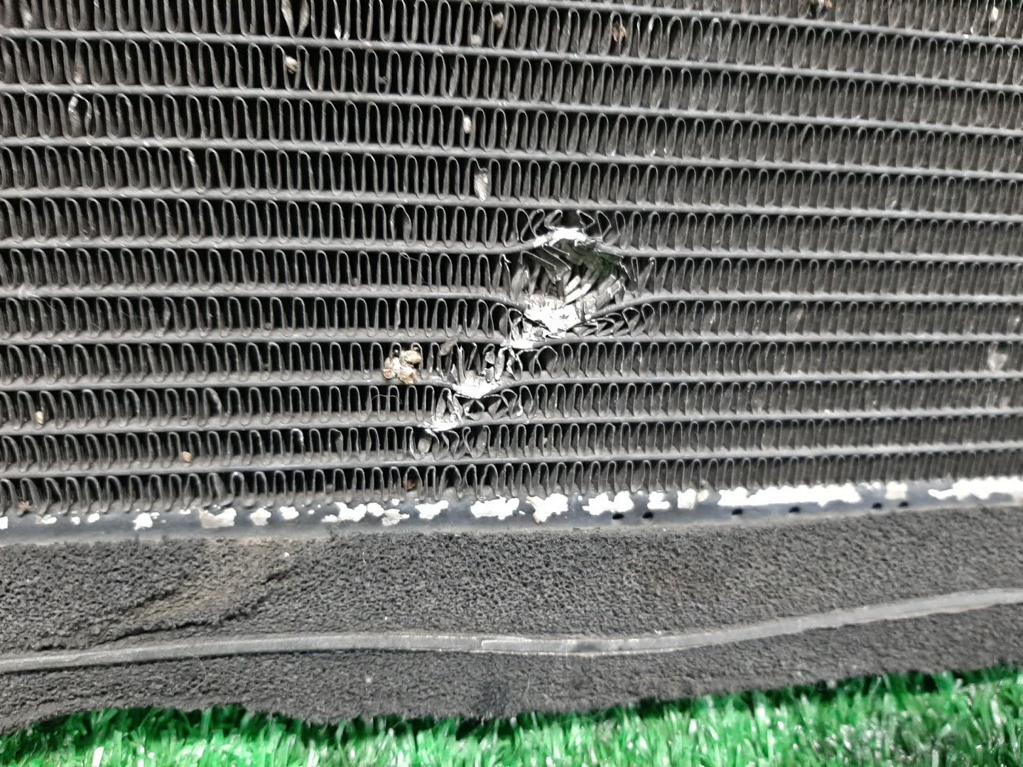 Радиатор основной TOYOTA ALPHARD, VELLFIRE ANH25W, GGH25W, GGH20W, ANH20W 2GR-FE 30077 5 ракурс