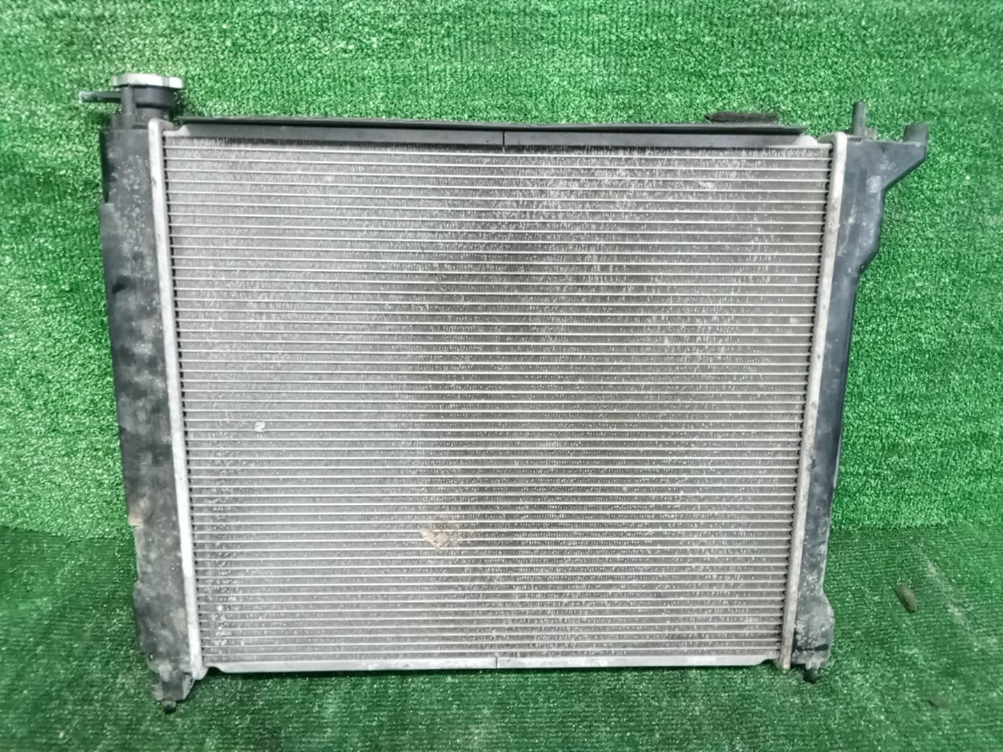 Радиатор основной NISSAN LAFESTA B30 MR20DE 31456 2 ракурс