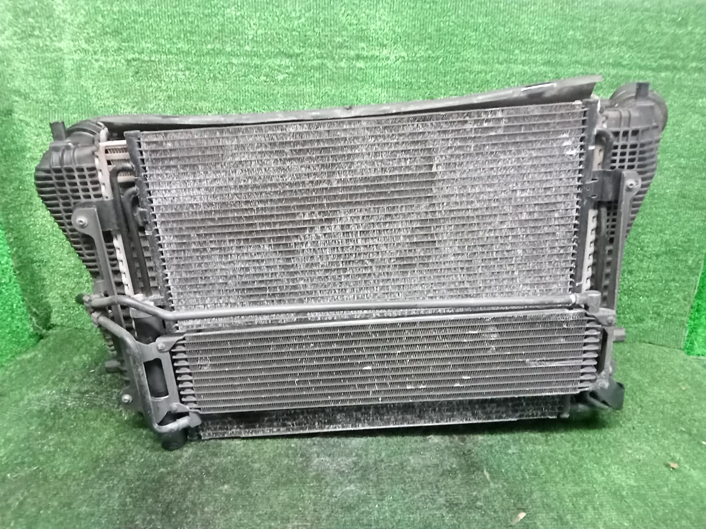 Радиатор основной VOLKSWAGEN TIGUAN 5N1 CAWA 5N0121253M 4 ракурс