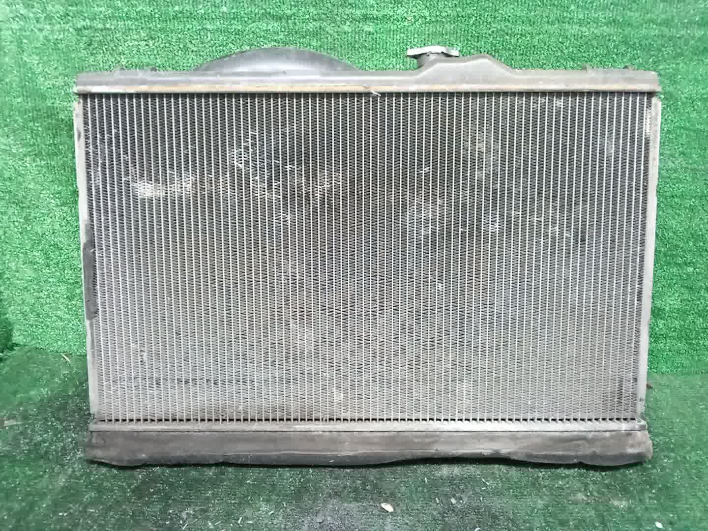 Радиатор основной TOYOTA BREVIS JCG10, JCG11, JCG15 1JZ-GE 31931 2 ракурс