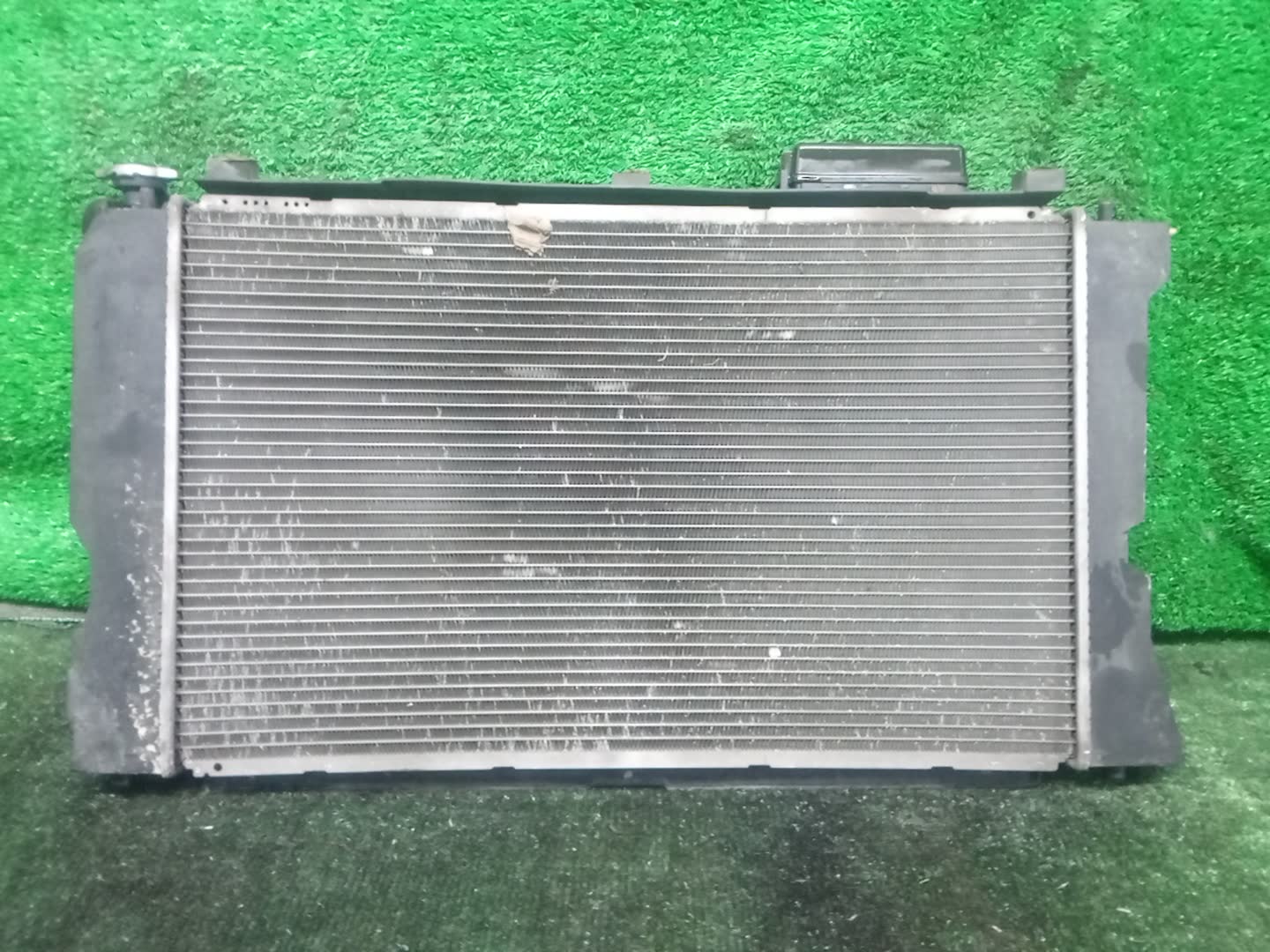 Радиатор основной TOYOTA AVENSIS ZZT251, AZT250, AZT255, AZT251 2AZ-FSE 32636 2 ракурс