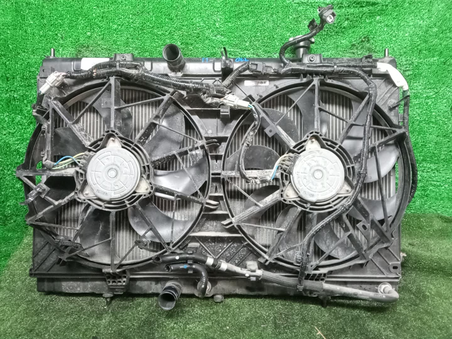 Радиатор основной HONDA ODYSSEY RC1 K24W 33488 2 ракурс