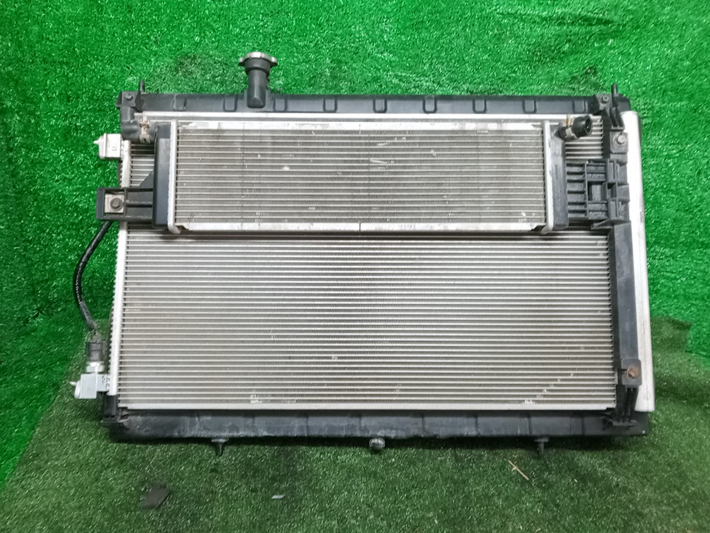 Радиатор основной HONDA ODYSSEY RC1 K24W 33488 3 ракурс