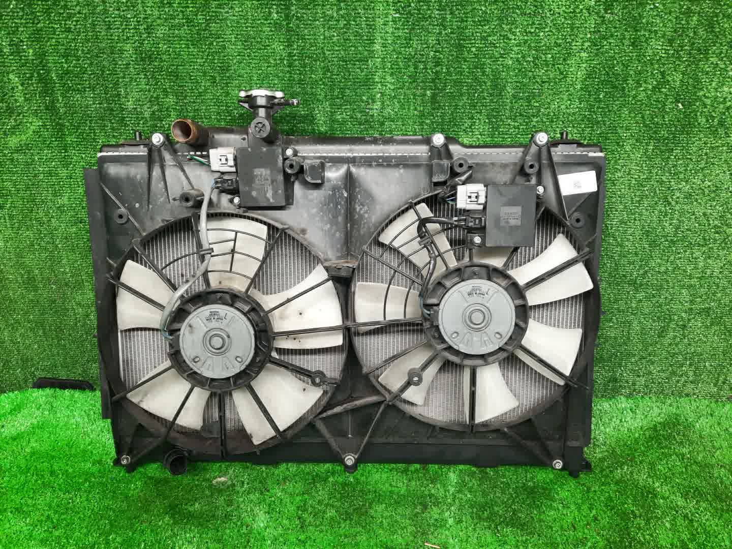 Радиатор основной MAZDA CX-7 ER3P L3-VDT 0224 1 ракурс