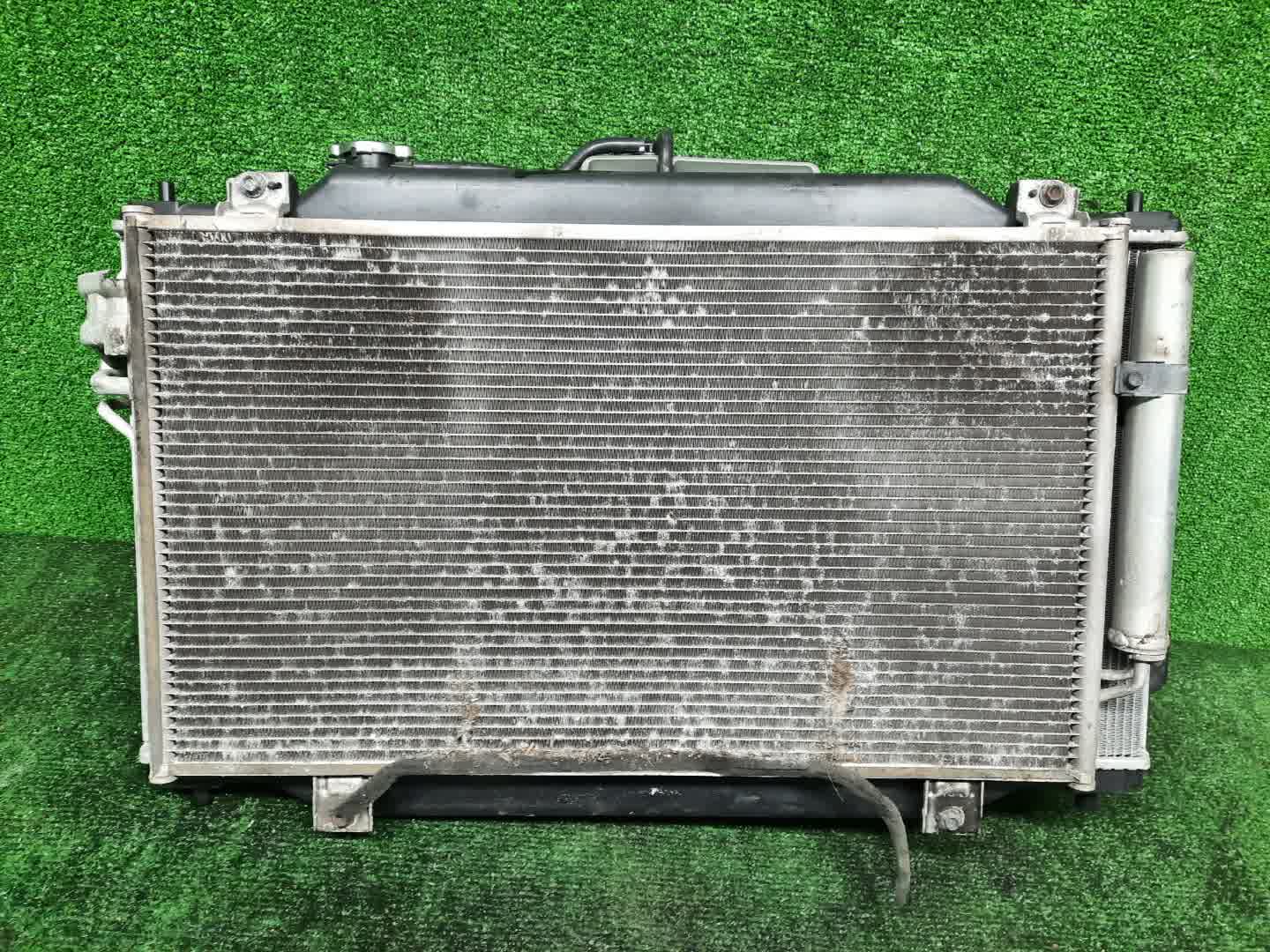 Радиатор основной MAZDA AXELA, MAZDA 3, 3 BMLFS, BM6FJ, BM2AS, BM2FP, BM2AP, BM5FP, BM5FS, BM5AS, BM5AP, BM2FS, BYEFP, BMEFS, BM SH-VPTR 1186 2 ракурс