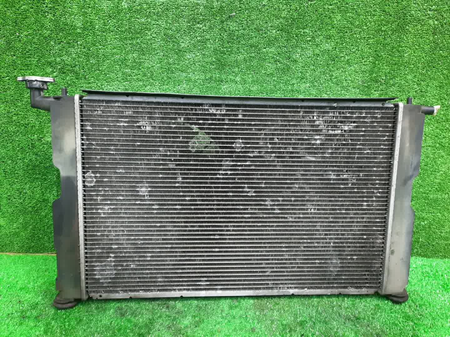 Радиатор основной TOYOTA VISTA SV50 3S-FSE 1476 2 ракурс
