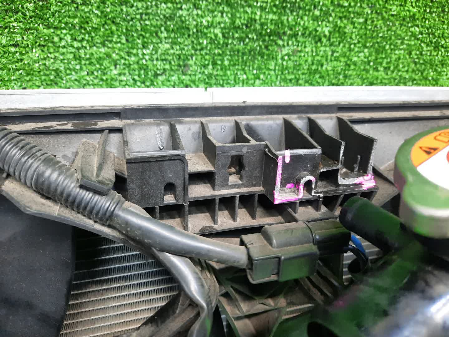 Радиатор основной MITSUBISHI OUTLANDER CW5W 4B12 1500 2 ракурс