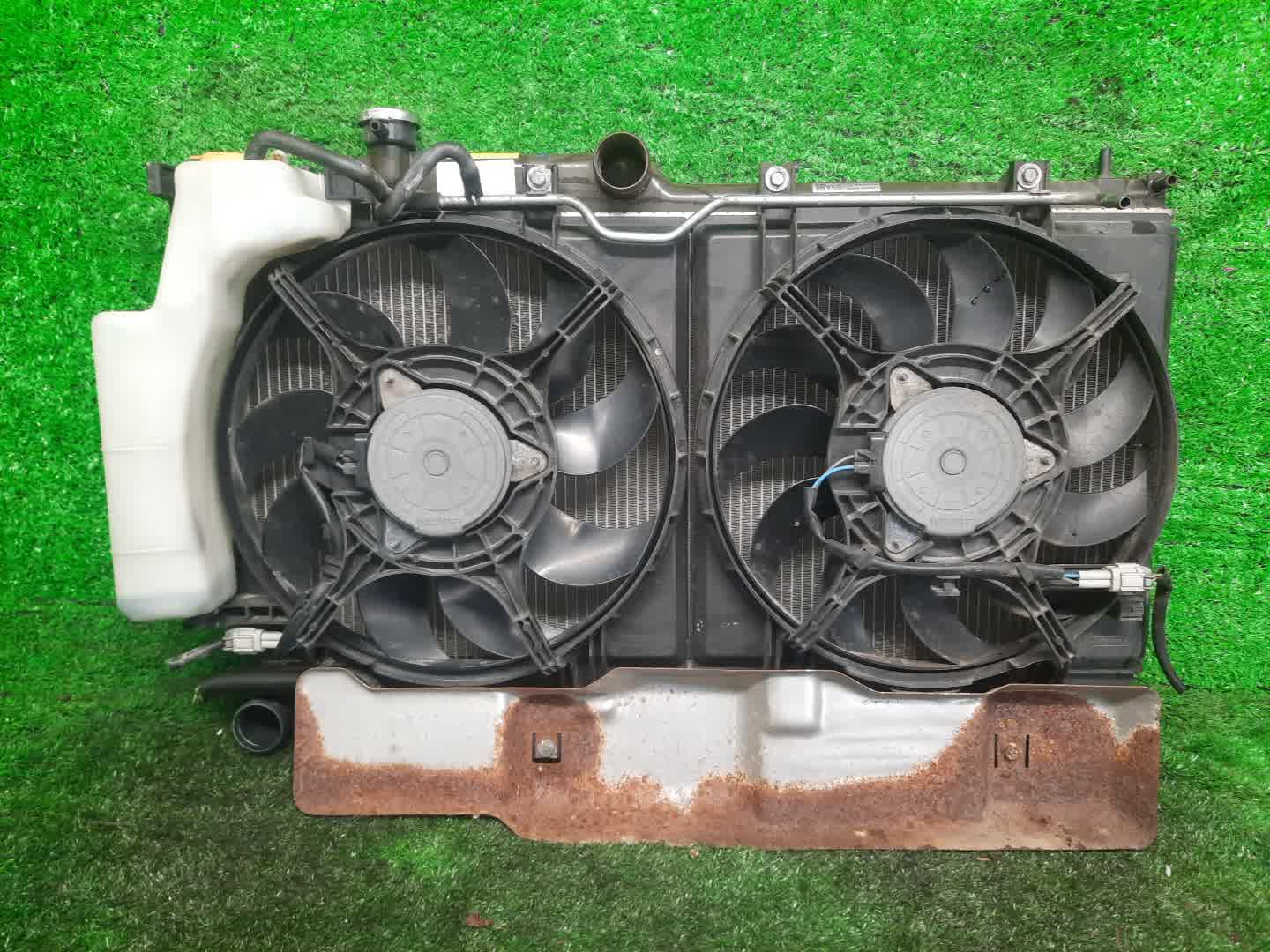 Радиатор основной SUBARU IMPREZA WRX STI GVF EJ257 2347 1 ракурс