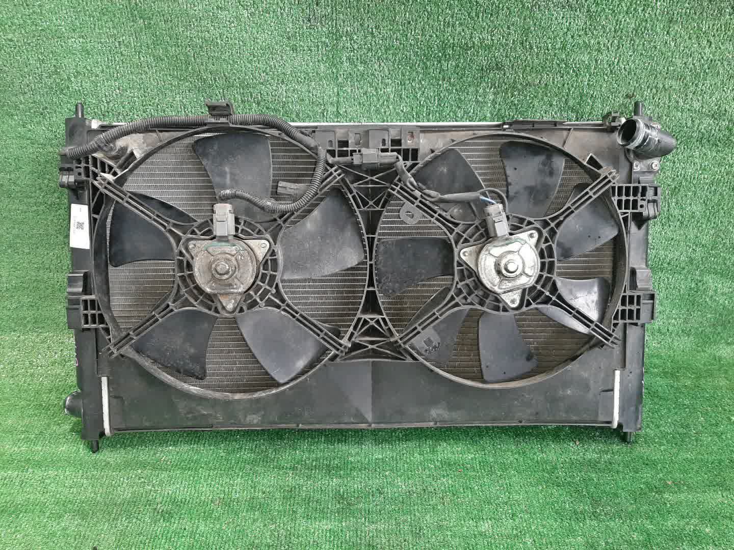 Радиатор основной MITSUBISHI LANCER, GALANT FORTIS CY4A, CY2A, CY3A, CY6A, CX6A, CX4A, CX3A 4B11 2443 1 ракурс Радиатор основной MITSUBISHI LANCER, GALANT FORTIS CY4A, CY2A, CY3A, CY6A, CX6A, CX4A, CX3A 4B11 2443 1 ракурс