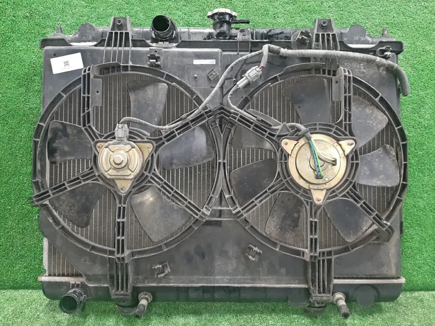 Радиатор основной NISSAN LIBERTY RM12, RNM12 QR20DE 2837 1 ракурс