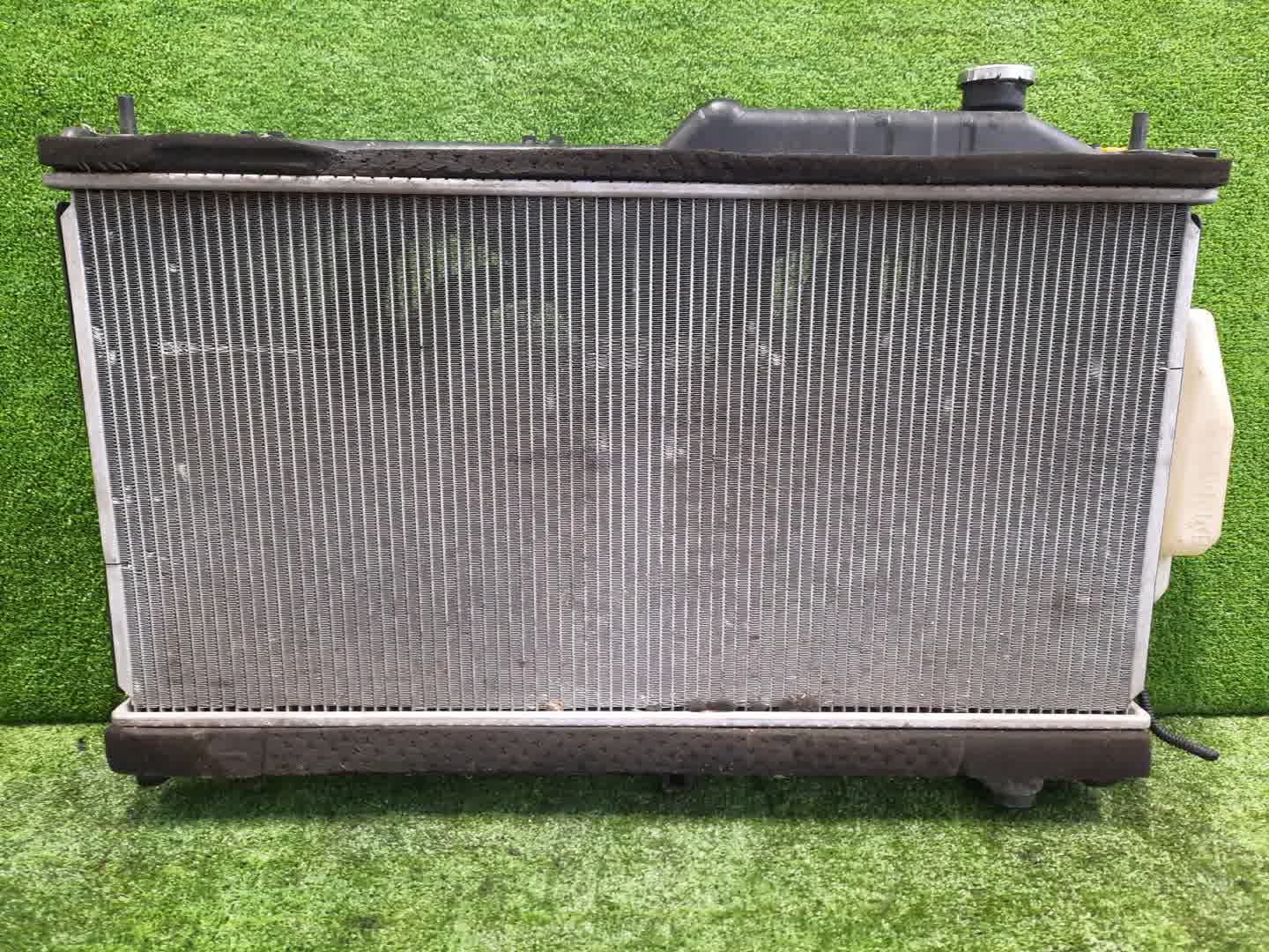 Радиатор основной SUBARU OUTBACK BPH, BP9, BPE EJ255 2892 2 ракурс