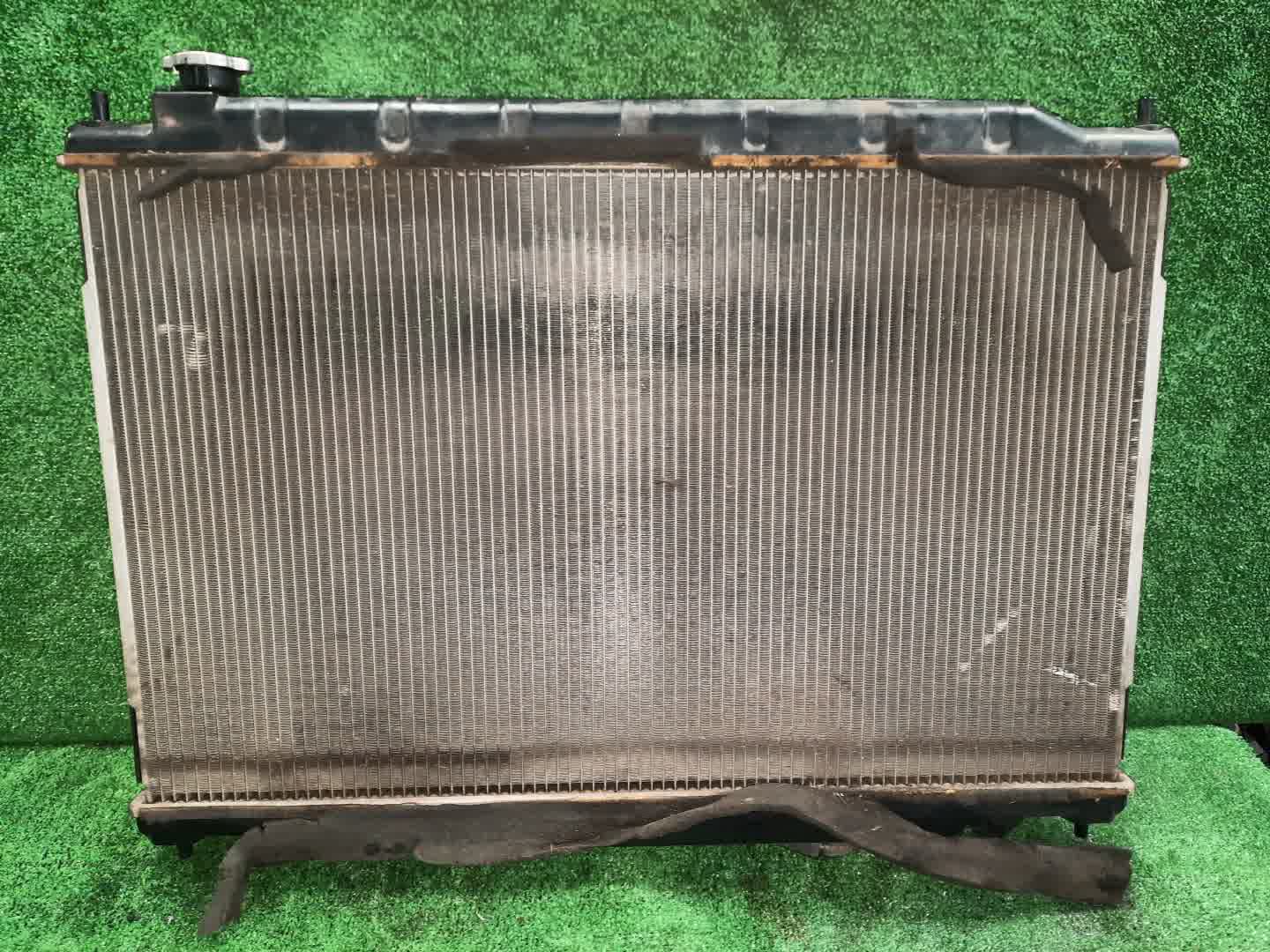 Радиатор основной NISSAN PRESAGE TU31, TNU31 QR25DE 3225 2 ракурс
