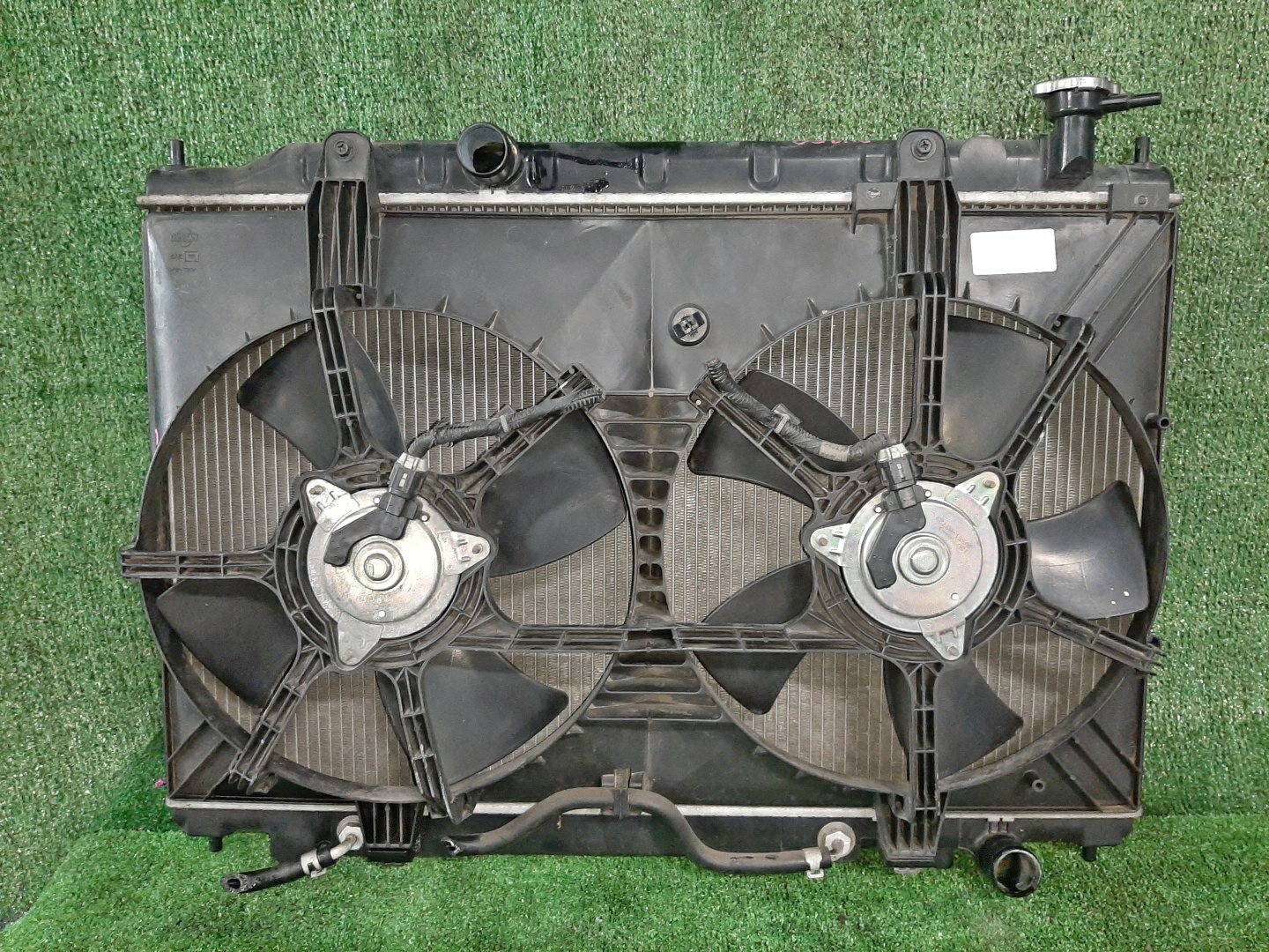 Радиатор основной NISSAN MURANO Z50, TZ50, PNZ50, PZ50 VQ35DE 3583 1 ракурс