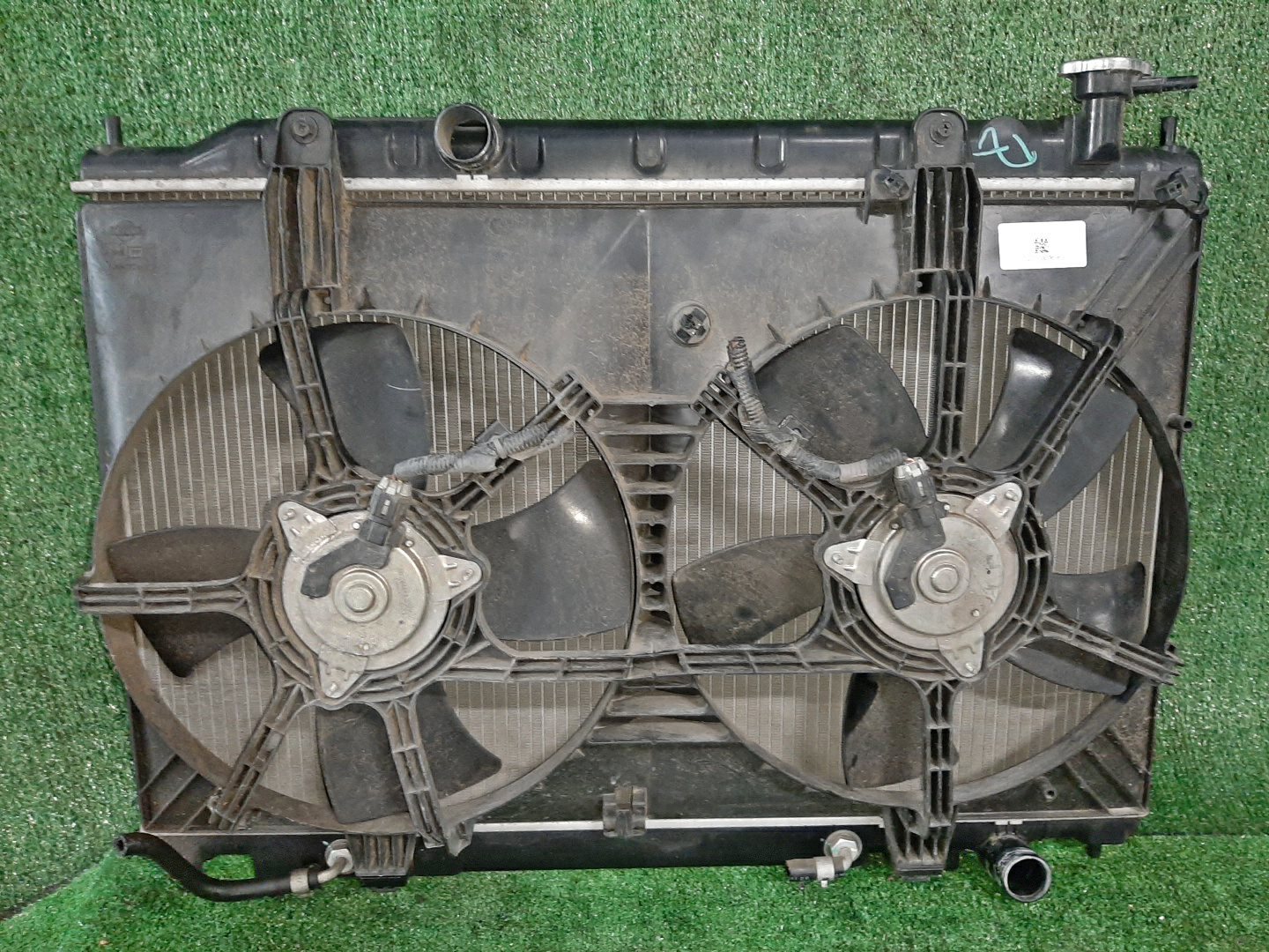Радиатор основной NISSAN MURANO Z50, TZ50, PNZ50, PZ50 VQ35DE 3636 1 ракурс