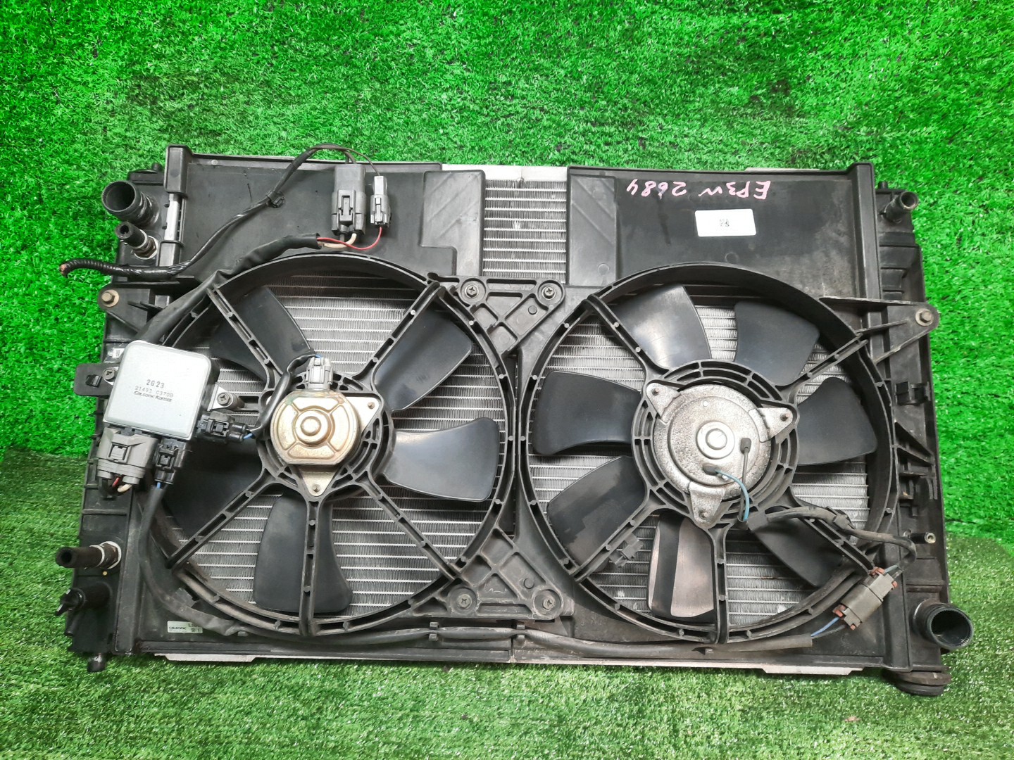 Радиатор основной MAZDA TRIBUTE, FORD ESCAPE, ESCAPE EP3W, EP3WF, LFAL3F L3-VE, L3-DE, L3 3872 1 ракурс Радиатор основной MAZDA TRIBUTE, FORD ESCAPE, ESCAPE EP3W, EP3WF, LFAL3F L3-VE, L3-DE, L3 3872 1 ракурс