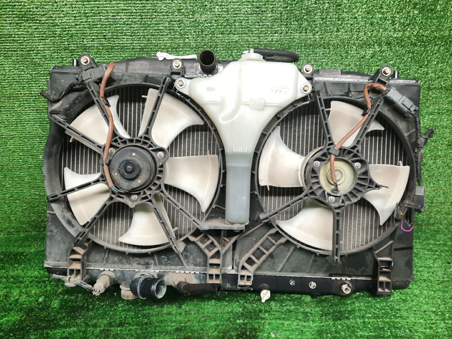 Радиатор основной HONDA ACCORD CL7, CM2, CL8, CM1, CM3, CL9 K20A 3948 1 ракурс