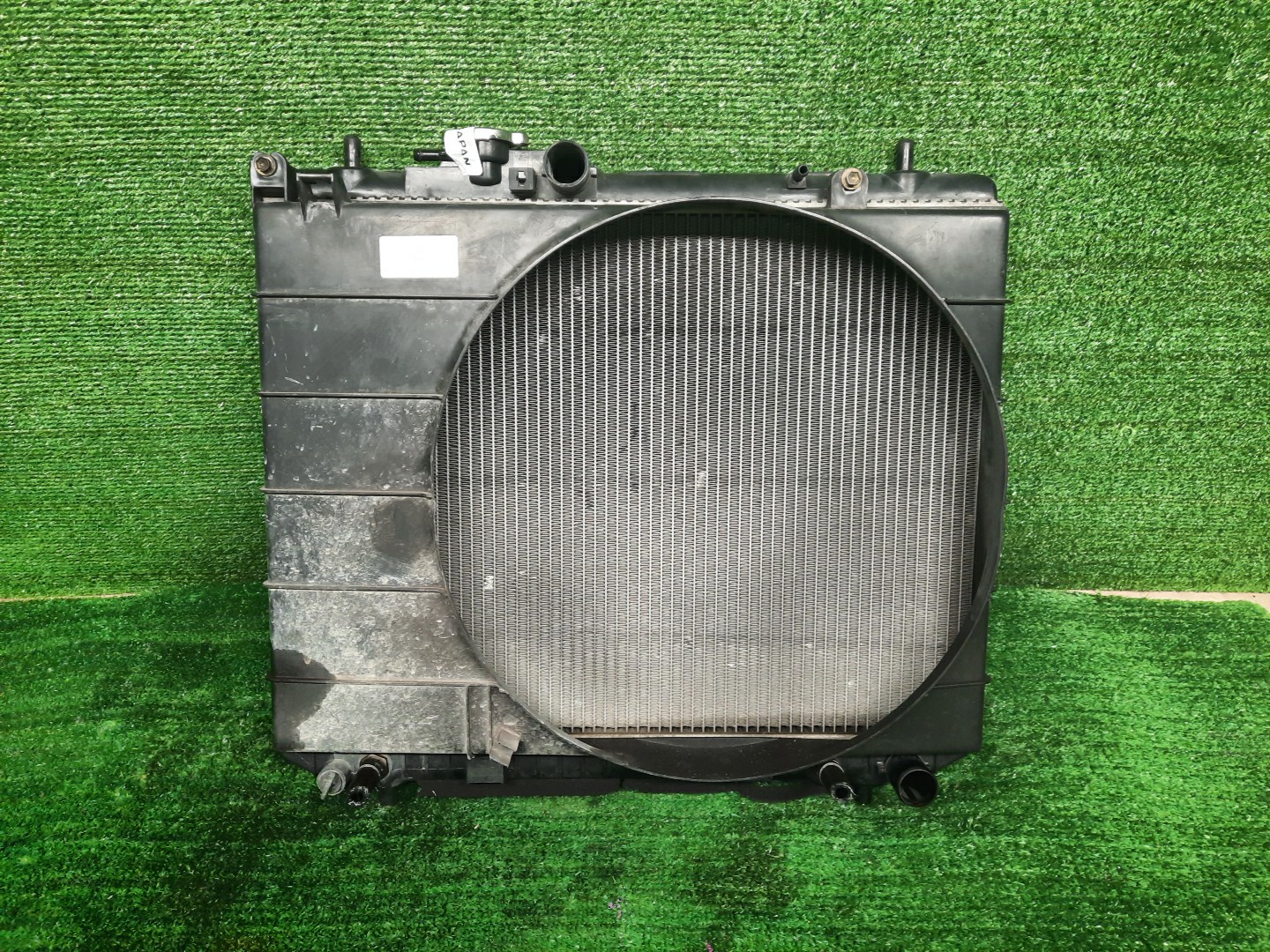Радиатор основной TOYOTA TERIOS, CAMI J100G, J102G, J100E, J102E, J122E HC-EJ 3991 1 ракурс