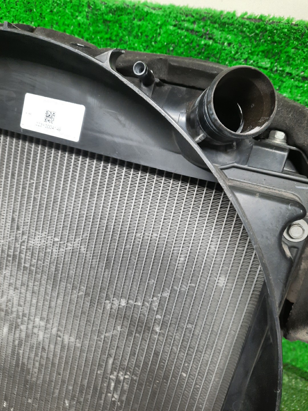 Радиатор основной TOYOTA DYNA XZU605 N04C 4149 2 ракурс