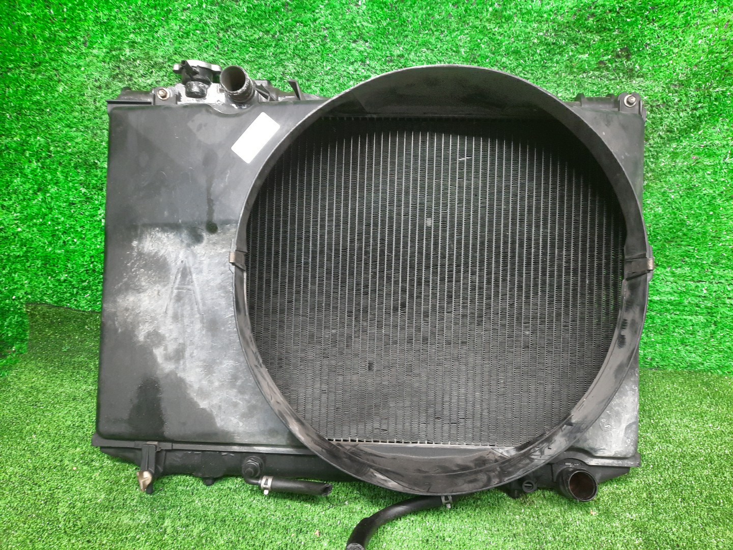 Радиатор основной TOYOTA CROWN GS131 1G-GE 4247 1 ракурс