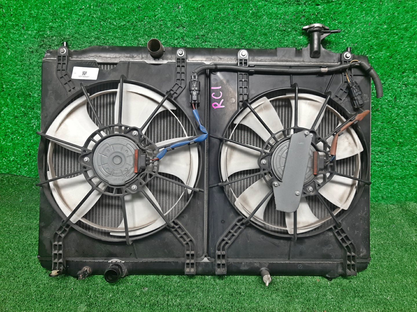 Радиатор основной HONDA ODYSSEY RC1 K24W 4257 1 ракурс