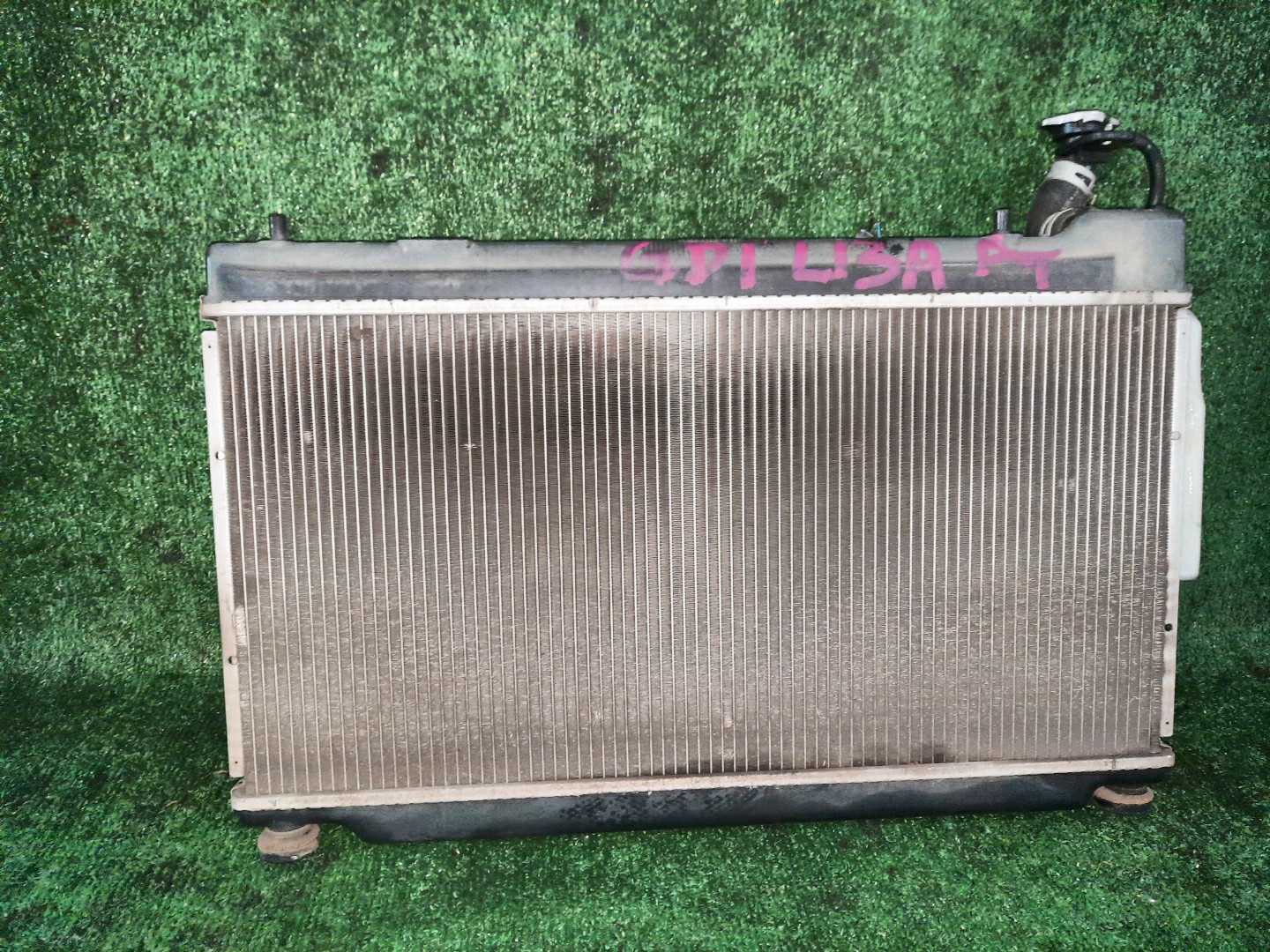 Радиатор основной HONDA FIT, JAZZ GD2, GD3, GD4, GD1 L13A 4262 2 ракурс