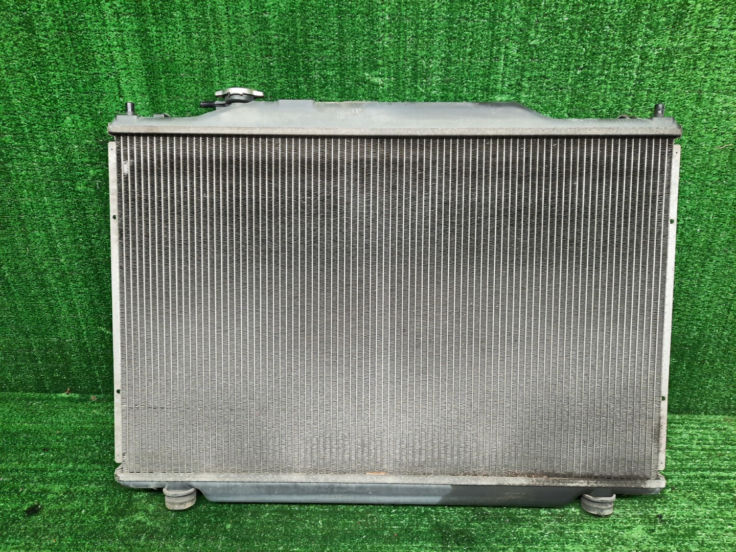 Радиатор основной HONDA STEPWGN RF3, RF4, RF5, RF7, RF6, RF8 K20A, K24A 4402 2 ракурс