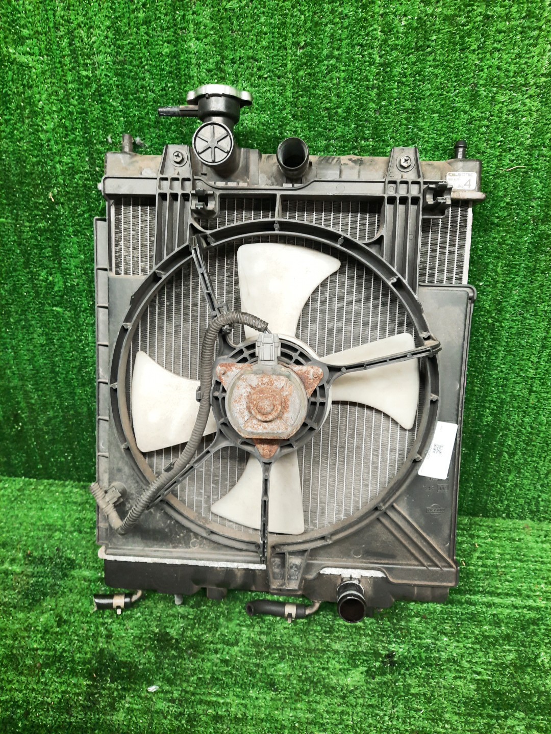 Радиатор основной NISSAN MARCH K11 CG10DE 4421 1 ракурс