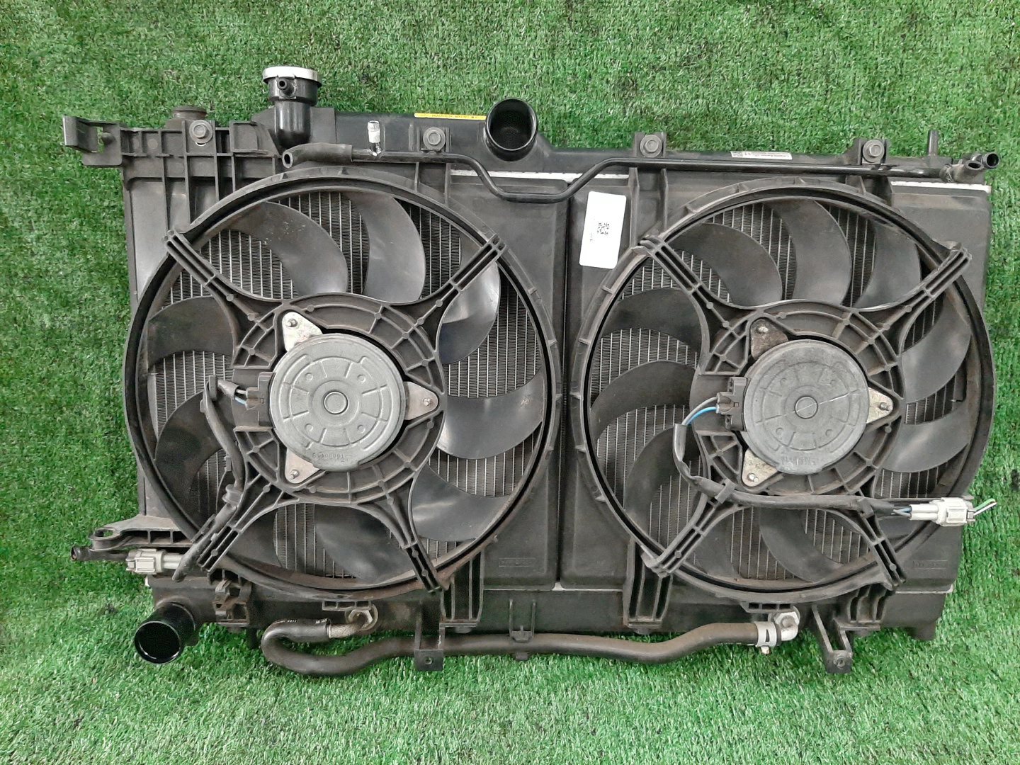 Радиатор основной SUBARU FORESTER, IMPREZA SH9, GH8 EJ25T, EJ255, EJ20T, EJ20X 4440 2 ракурс