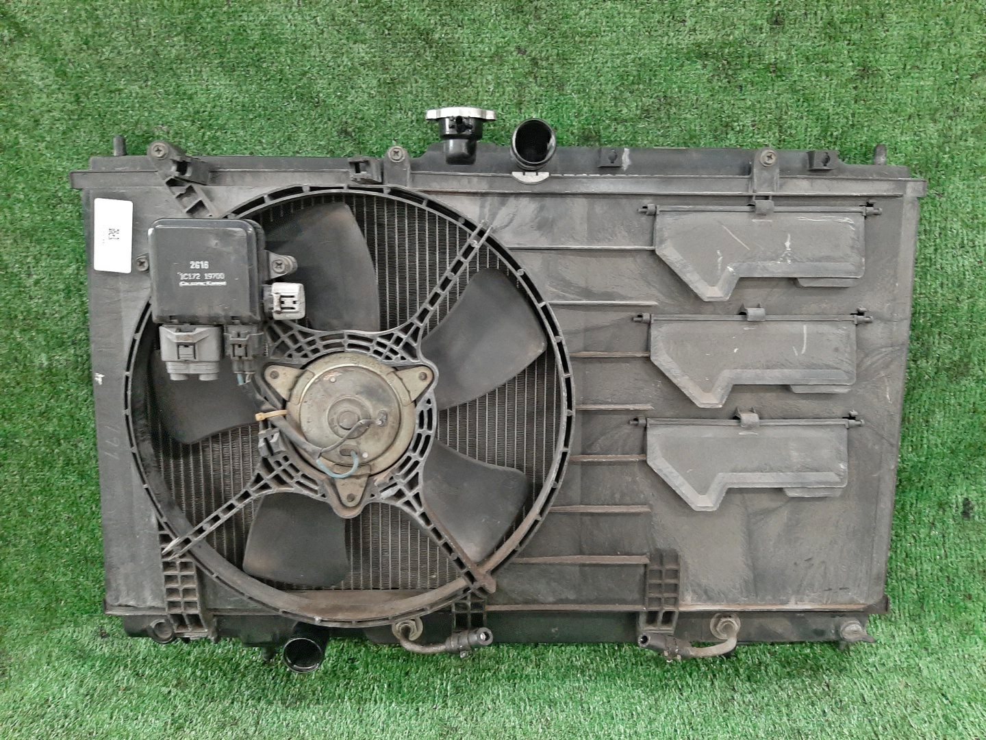 Радиатор основной MITSUBISHI LANCER CEDIA, LANCER CS3W, CS9W, CS9A, CS1A, CS2A, CS2W, CS5W, CS5A, CS3A, CS6A, CS2V 4G93, 4G15 4452 1 ракурс