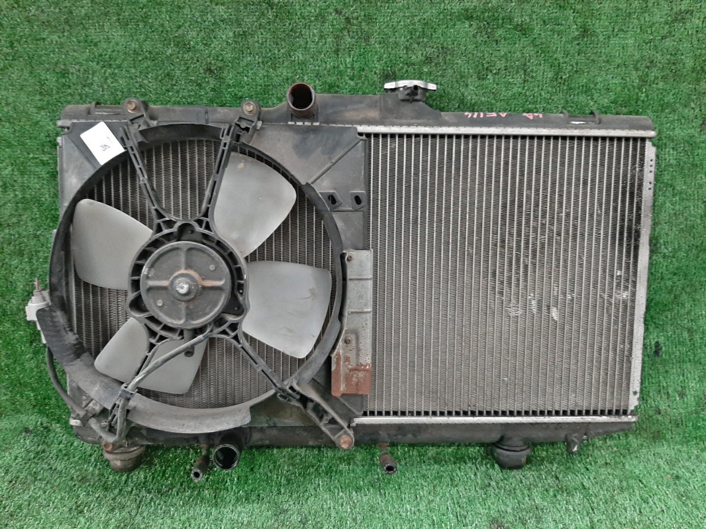 Радиатор основной TOYOTA SPRINTER CARIB AE114 4A-FE 4469 1 ракурс