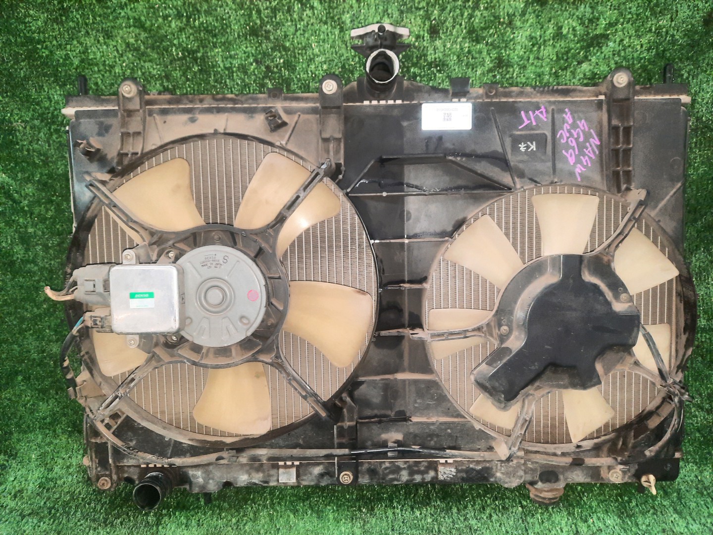 Радиатор основной MITSUBISHI GRANDIS NA4W 4G69 4518 1 ракурс